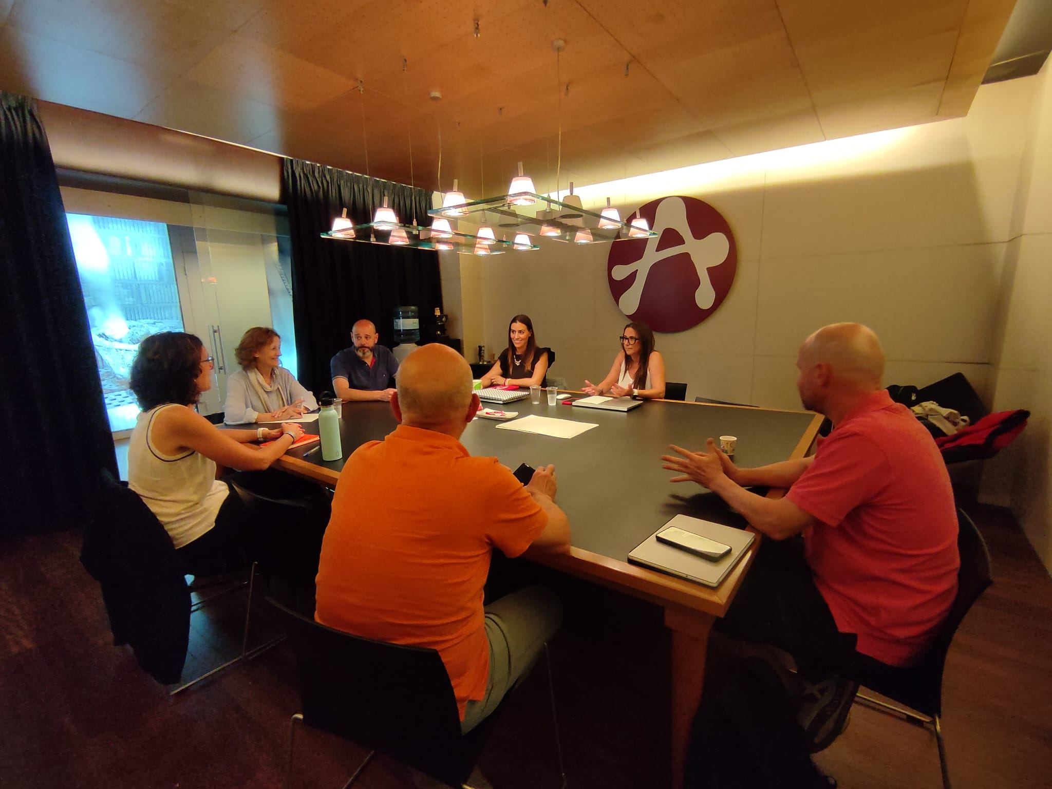 Ecatècnia participa a la taula rodona sobre legalització d’activitats, normatives i ECA